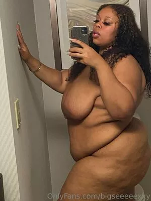 bigseeeeexxy / bigseeeeeexxy nude photo #0160