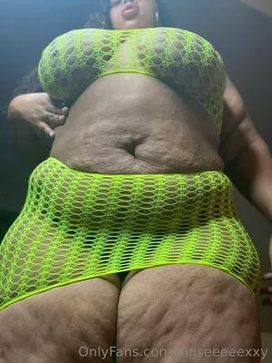 bigseeeeexxy / bigseeeeeexxy nude photo #0169