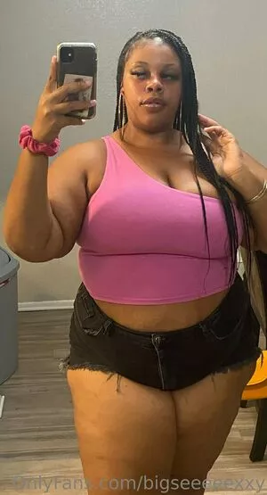 bigseeeeexxy / bigseeeeeexxy nude photo #0330