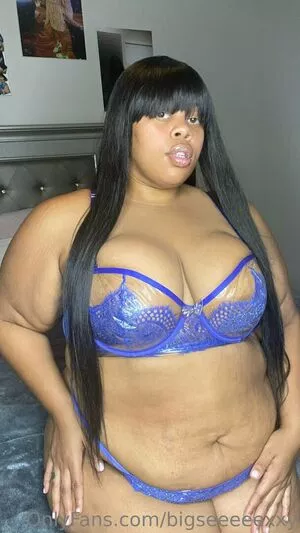 bigseeeeexxy / bigseeeeeexxy nude photo #0359