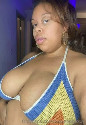 bigseeeeexxy / bigseeeeeexxy nude photo #0441