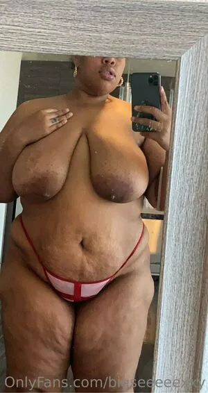 bigseeeeexxy / bigseeeeeexxy nude photo #0486