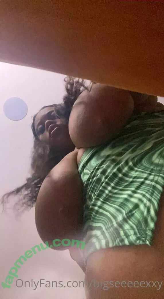 bigseeeeexxy nude photo #0018 (bigseeeeeexxy)