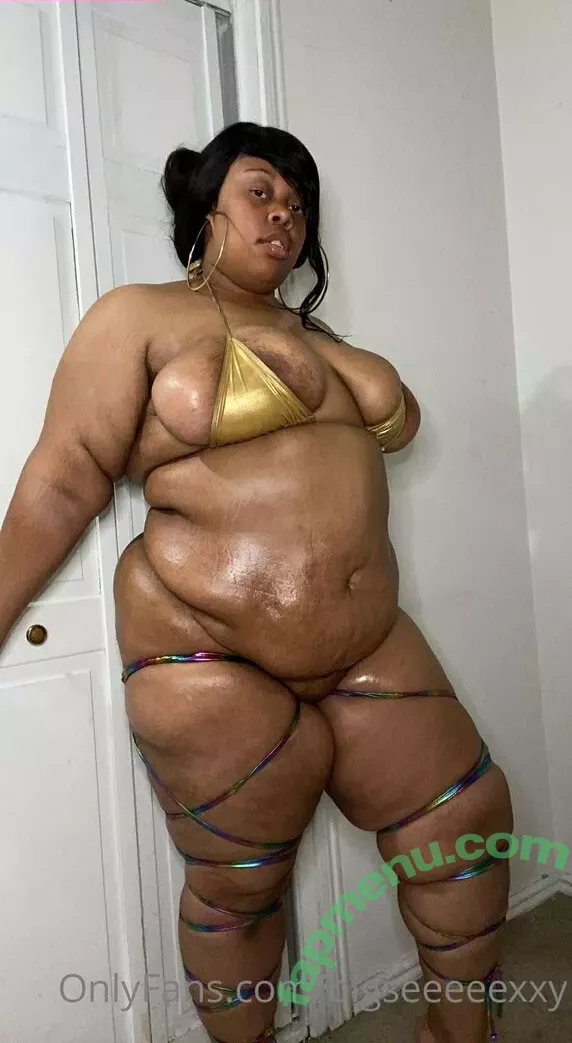 bigseeeeexxy nude photo #0046 (bigseeeeeexxy)