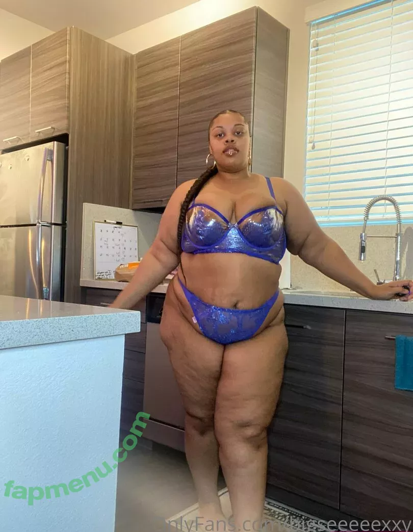 bigseeeeexxy nude photo #0085 (bigseeeeeexxy)