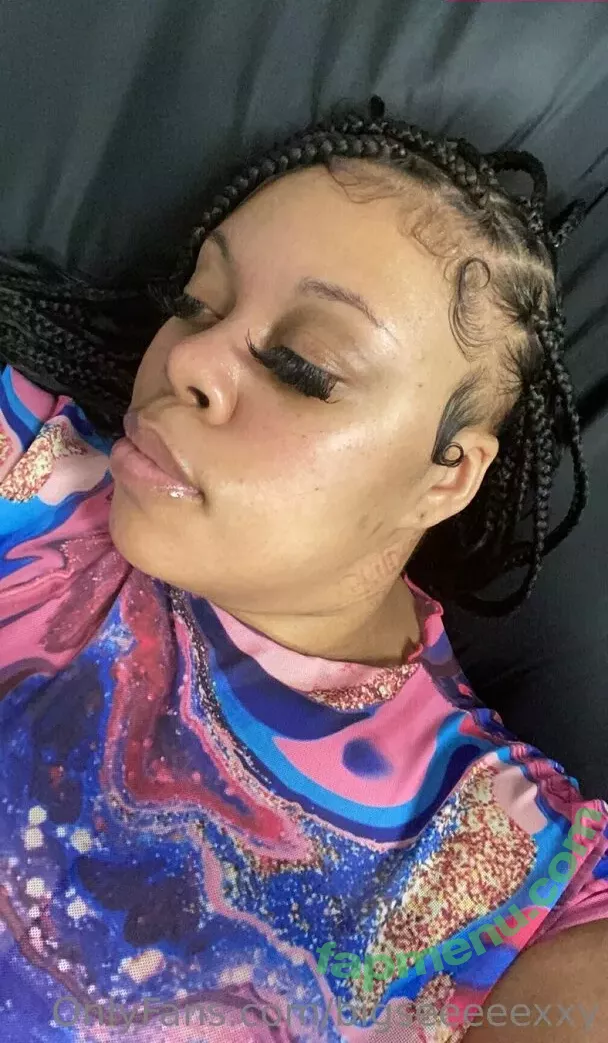 bigseeeeexxy nude photo #0189 (bigseeeeeexxy)