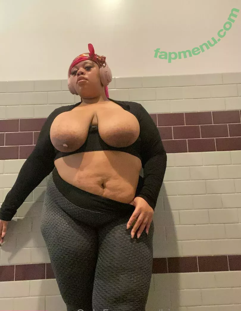 bigseeeeexxy nude photo #0209 (bigseeeeeexxy)