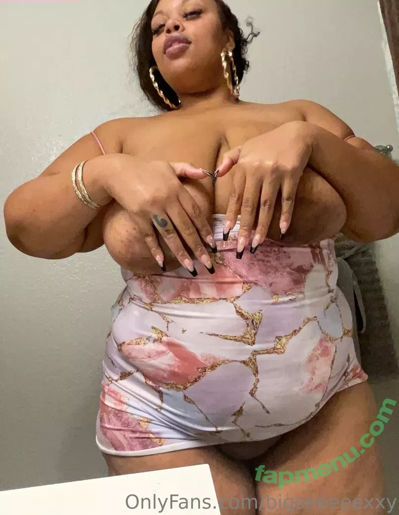 bigseeeeexxy nude photo #0310 (bigseeeeeexxy)