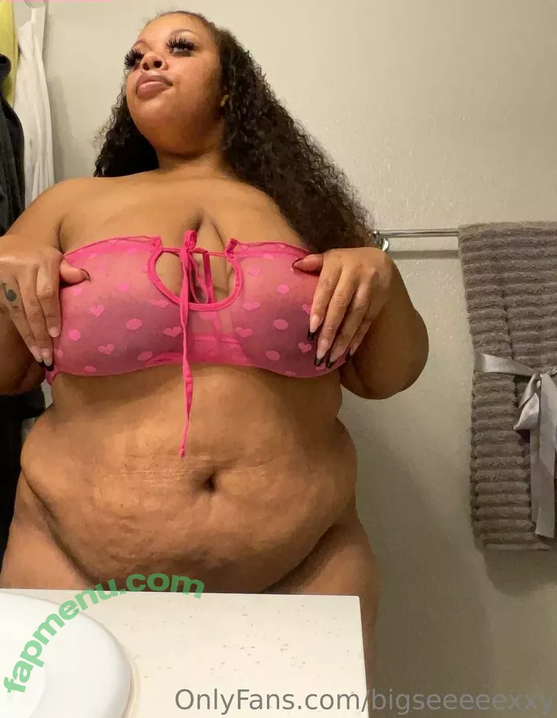 bigseeeeexxy nude photo #0326 (bigseeeeeexxy)