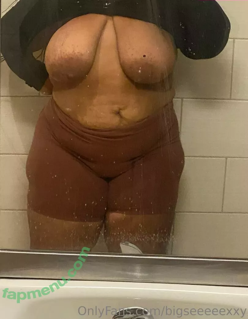 bigseeeeexxy nude photo #0360 (bigseeeeeexxy)