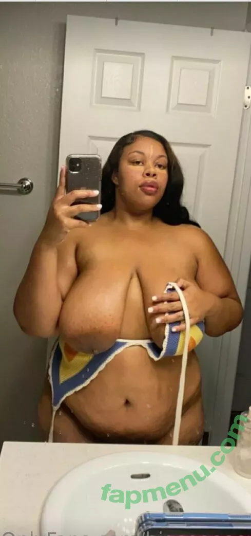 bigseeeeexxy nude photo #0403 (bigseeeeeexxy)