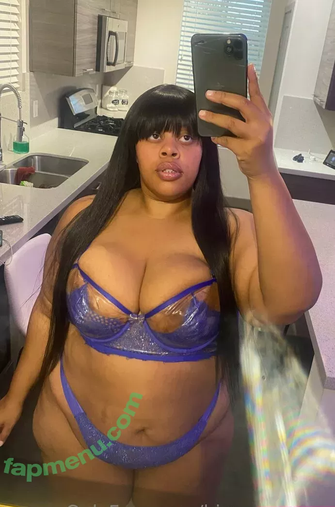 bigseeeeexxy nude photo #0450 (bigseeeeeexxy)