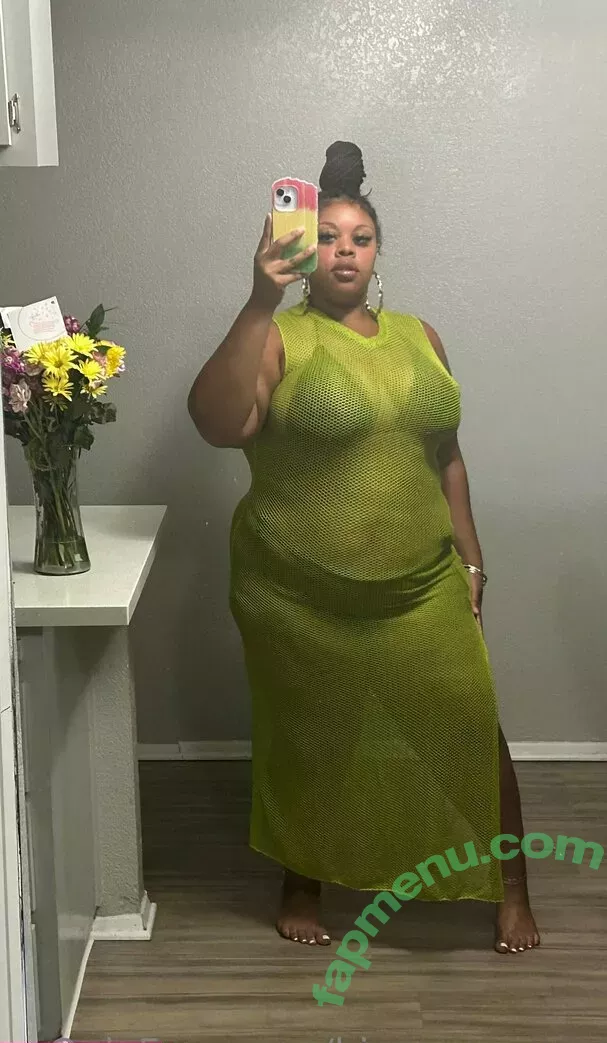 bigseeeeexxy nude photo #0460 (bigseeeeeexxy)