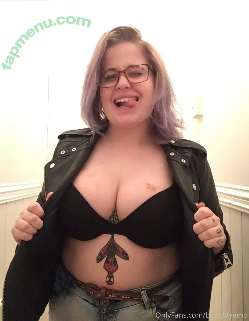 bigtiddyemo nude photo #0036 (slimdyme)