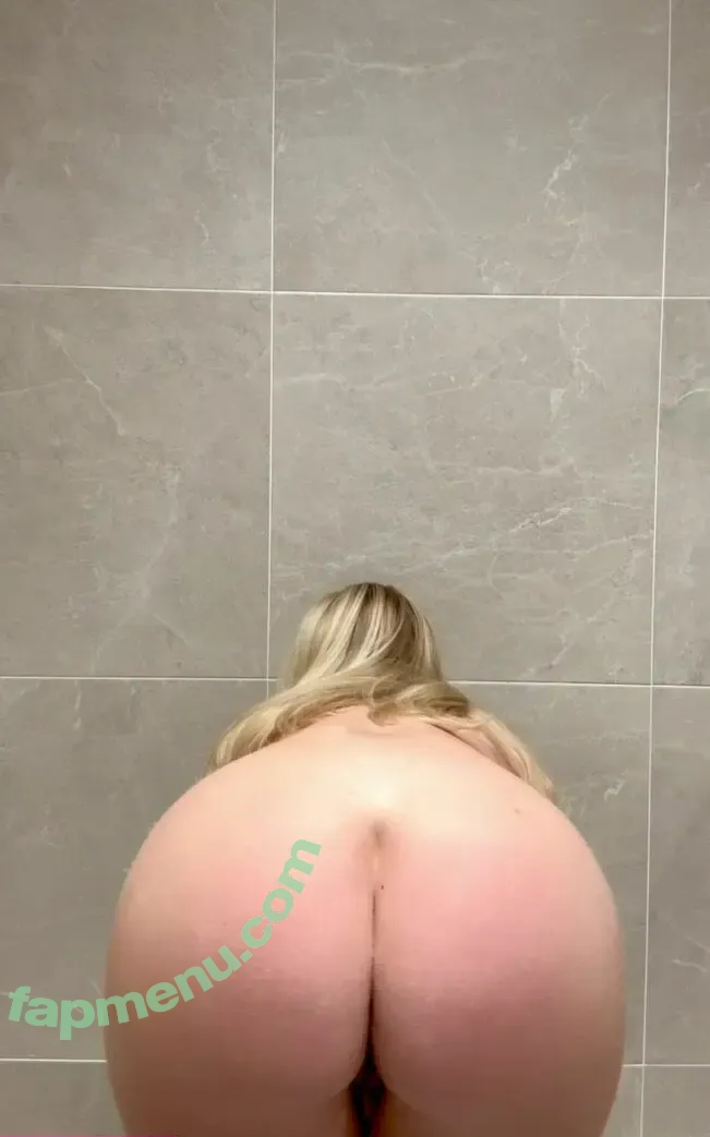 bigtitblondeuk nude photo #0011 (bignaturalsnic / bignaturalsnicole)