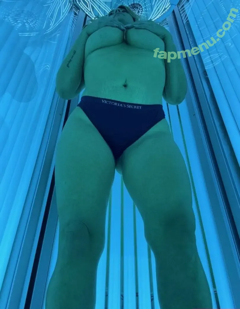 bigtitsmcgee612 nude photo #0113 (bigtmcgee612)