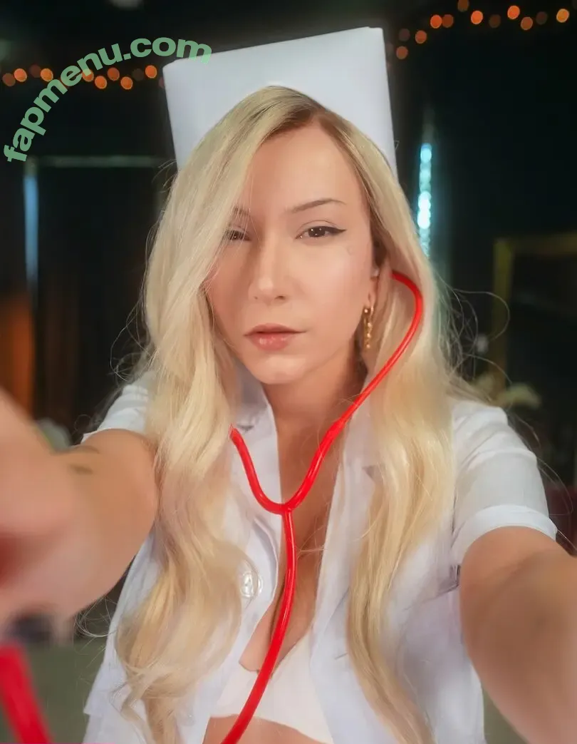 bigtittygothegg nude photo #0139 (Lee Lee / goth.egg / goth__egg)