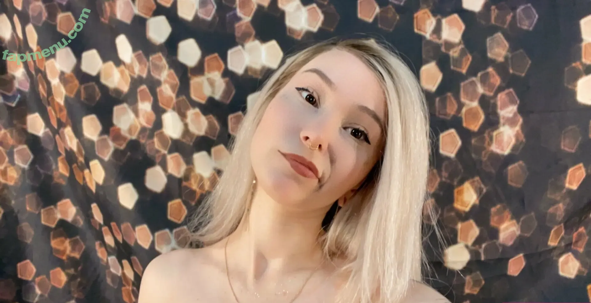 bigtittygothegg nude photo #0116 (Lee Lee / goth.egg / goth__egg)