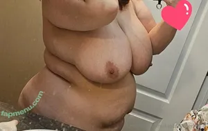 bigtittymermaid nude