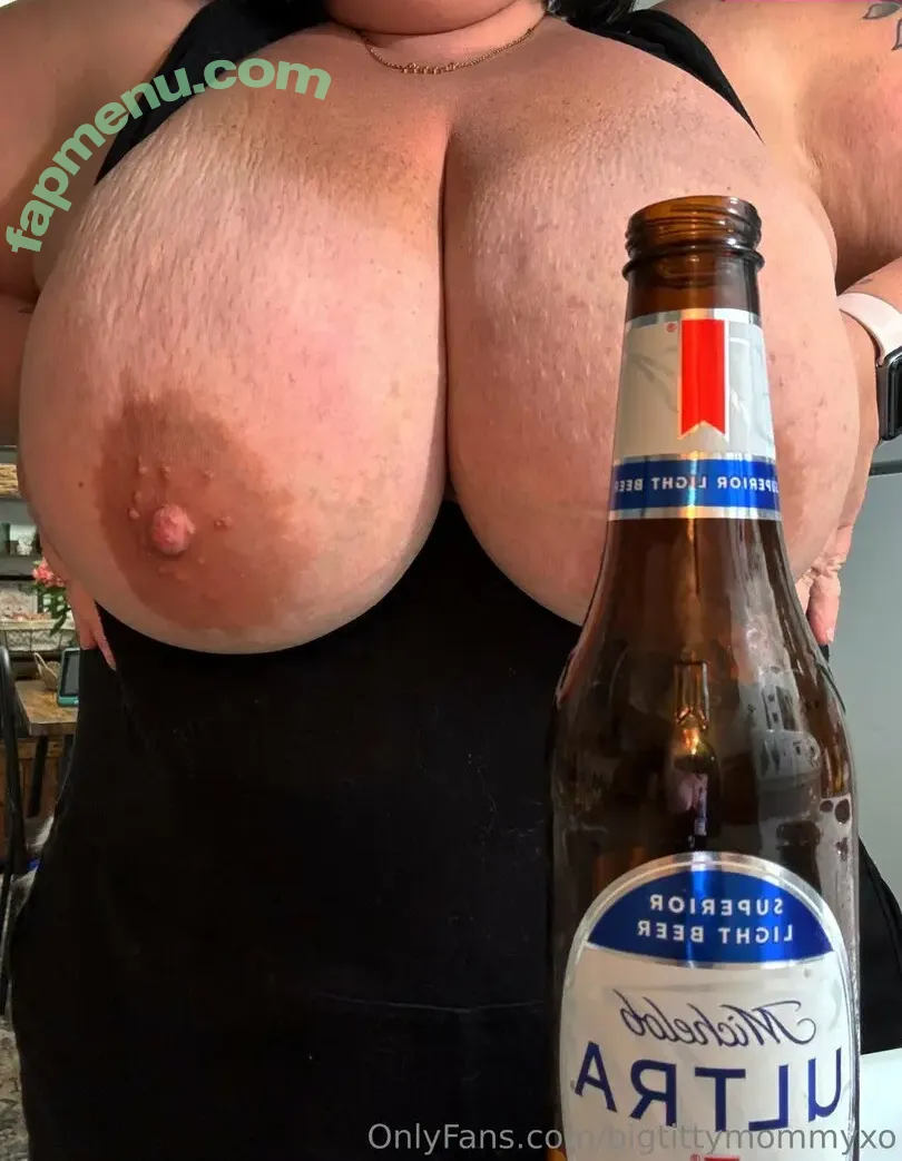 bigtittymommyxo nude photo #0025 (bigtittymommyxo)