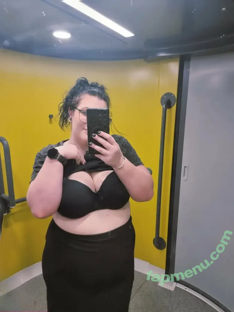 bigtittymothmann nude photo #0001 (bigtittymothmann)