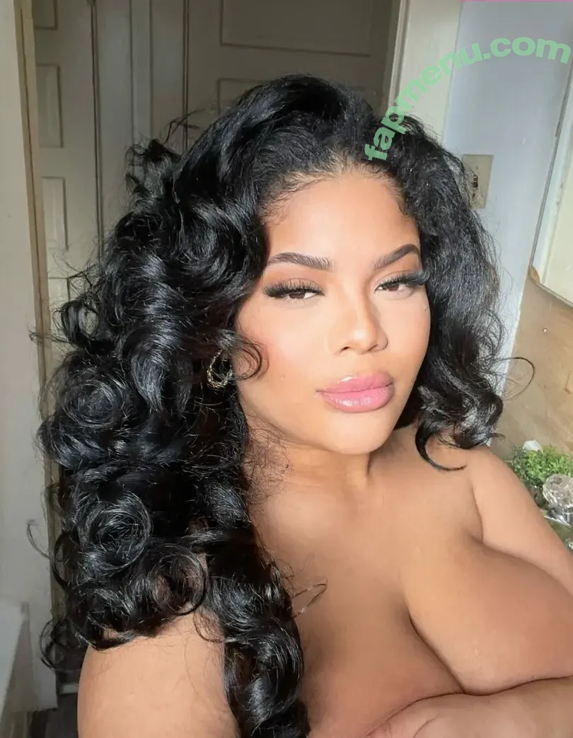 Bigtitwitch nude photo #0011 (loganberry_ / thebigtitwitch2)