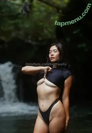 Bigttwaifu / mayuko.kimura13 nude photo #0037