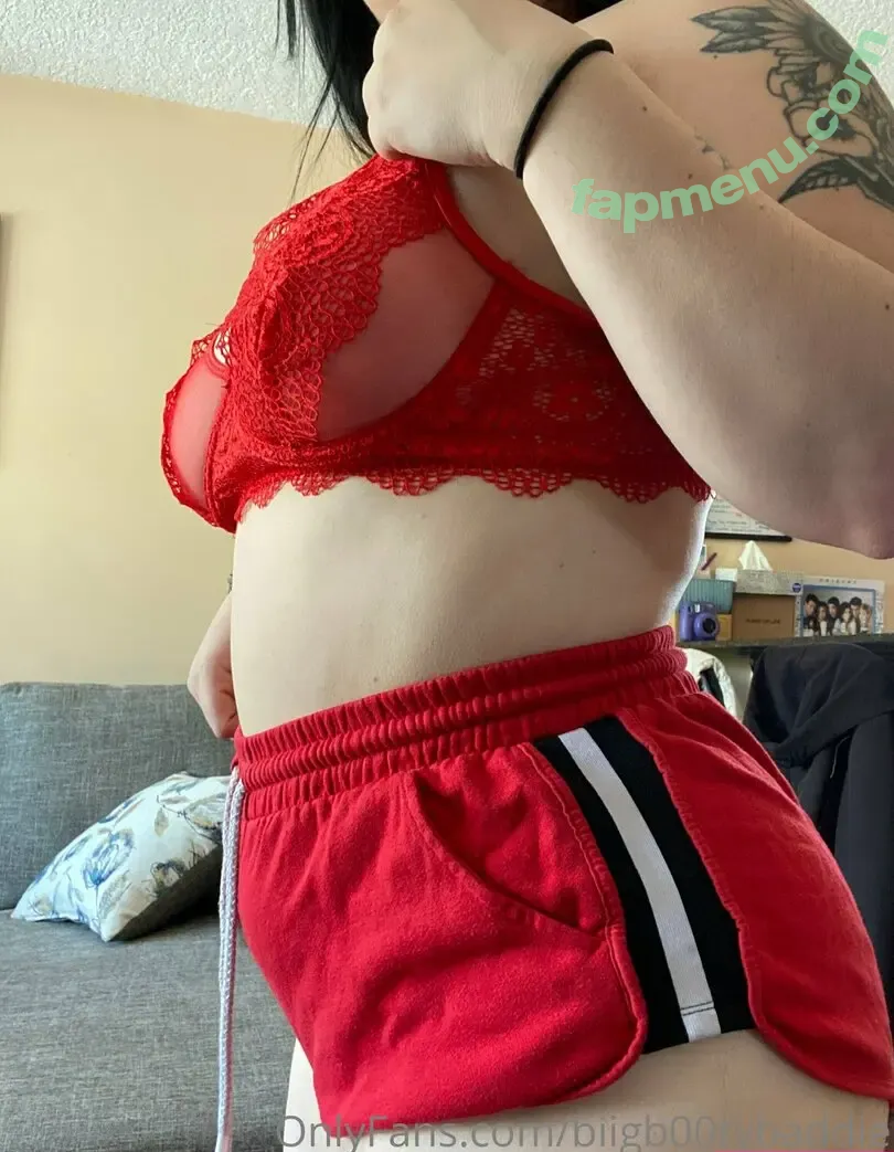biigb00tybaddie nude photo #0048 (bigblydie)