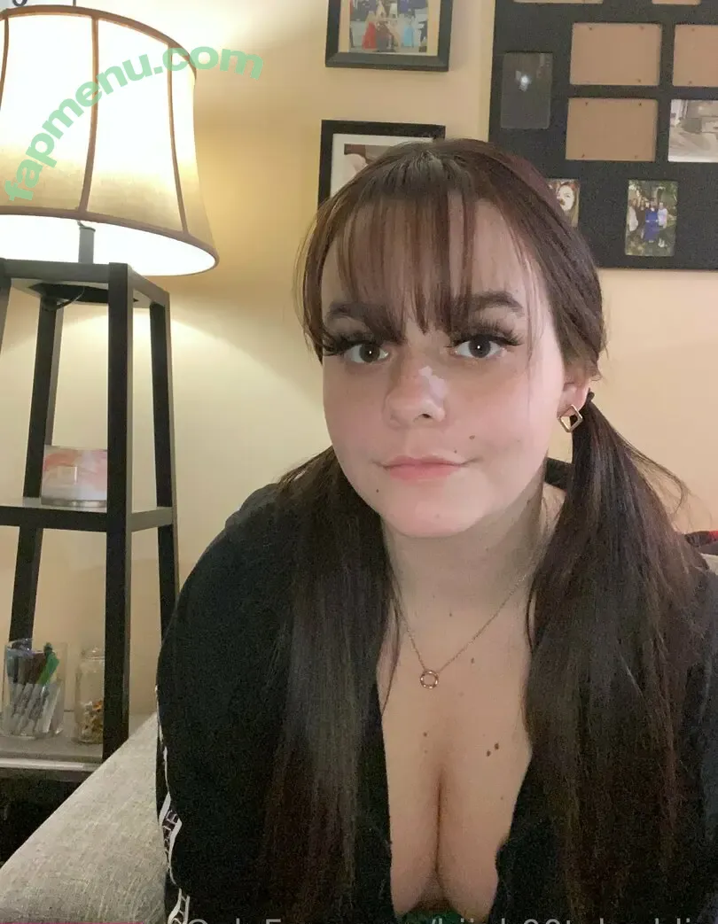 biigb00tybaddie nude photo #0076 (bigblydie)