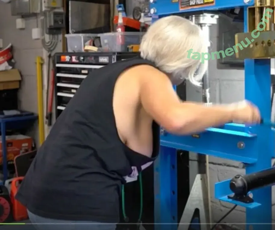 Biker Stuff nude photo #0092 (Dana Anilos / Dana Garis / GirlyBikerStuff / girly.biker.stuff / u29979316)