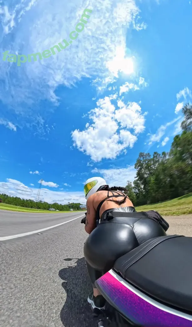 bikerxbaddie nude photo #0043 (bikerxbaddie)