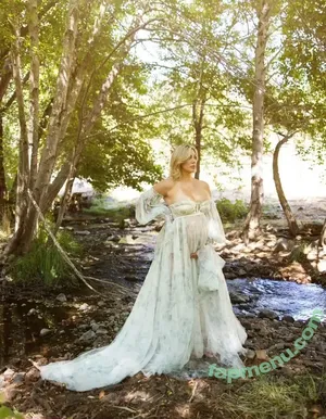 Bikinibee Kitana / bikinibee / bikinibeefit nude photo #0155