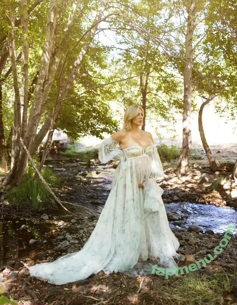 Bikinibee Kitana nude photo #0155 (bikinibee / bikinibeefit)