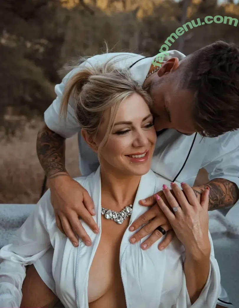 Bikinibee Kitana nude photo #0159 (bikinibee / bikinibeefit)