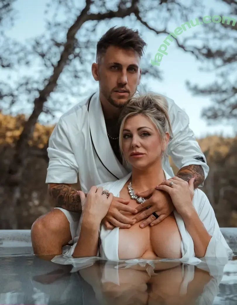 Bikinibee Kitana nude photo #0160 (bikinibee / bikinibeefit)