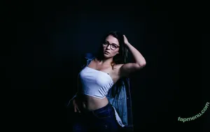 Bild21 nude photo #0207