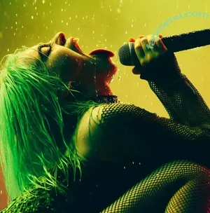 Billie Eilish Fake / billeeilish / billieeilish nude photo #0299