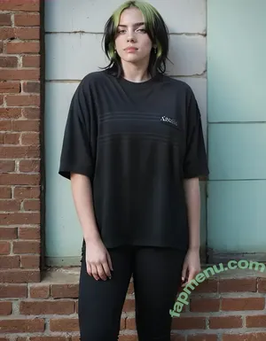Billie Eilish Fake / billeeilish / billieeilish nude photo #0527