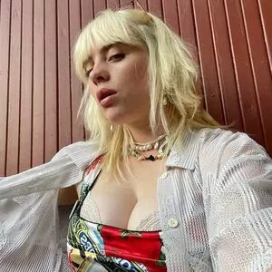 Billie Eilish / Fake / billieeilish nude photo #3183