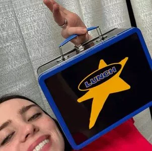 Billie Eilish / Fake / billeeilish / billieeilish nude photo #3410