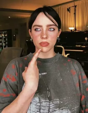 Billie Eilish / Fake / billeeilish / billieeilish nude photo #3535