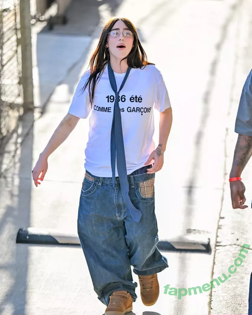 Billie Eilish nude photo #3173 (Fake / billieeilish)