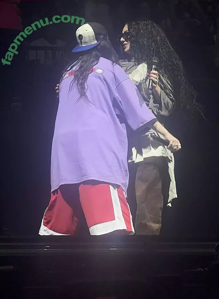 Billie Eilish nude photo #3498 (Fake / billeeilish / billieeilish)