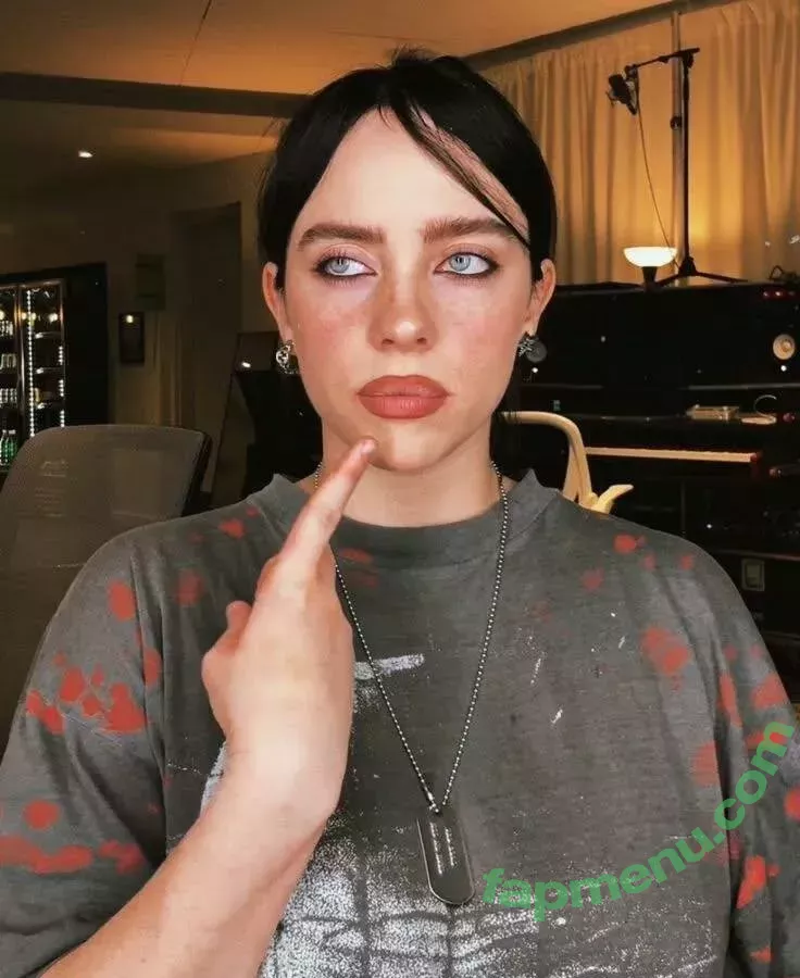 Billie Eilish nude photo #3535 (Fake / billieeilish)