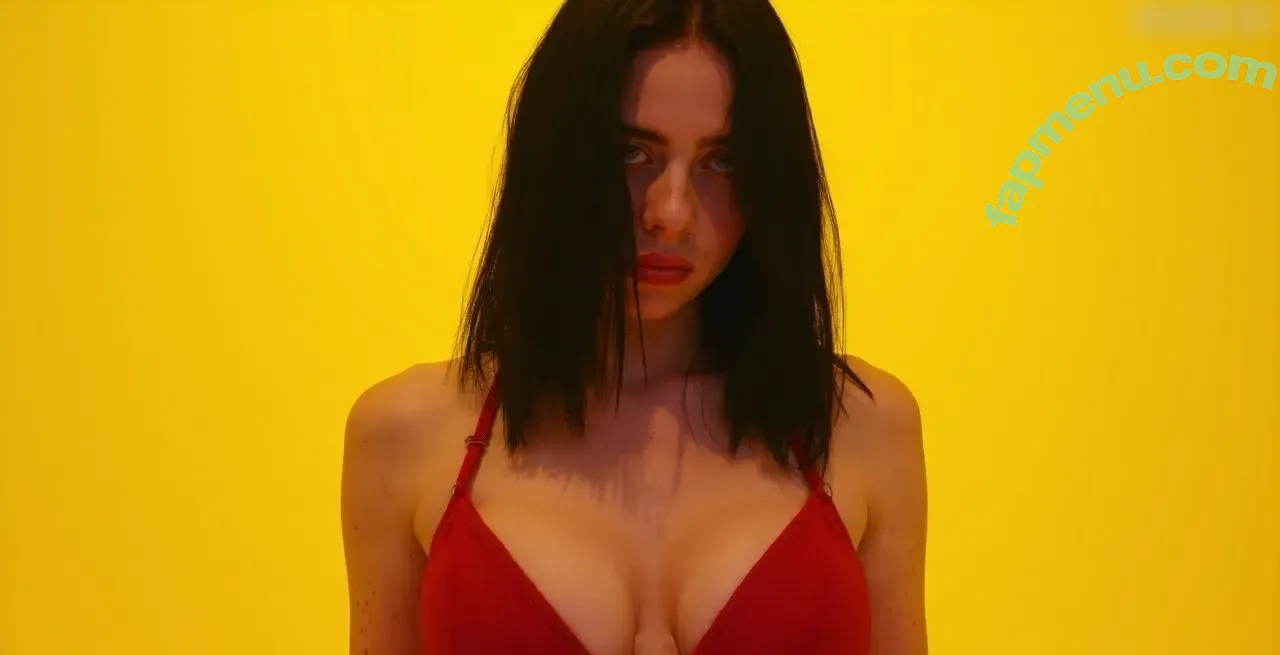 Billie Eilish nude photo #3702 (Fake / billeeilish / billieeilish)