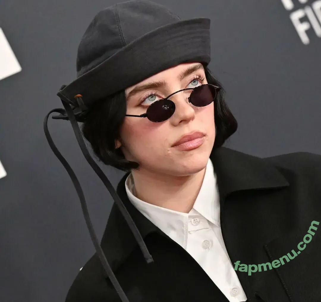 Billie Eilish nude photo #3778 (Fake / billeeilish / billieeilish)