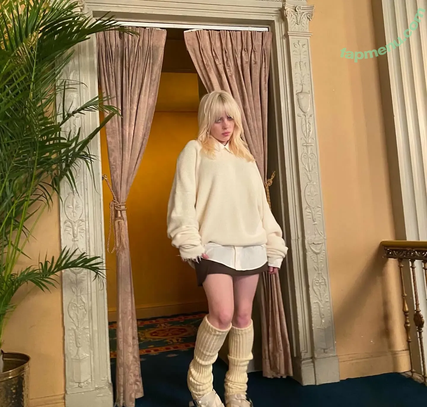 Billie Eilish nude photo #3809 (Fake / billeeilish / billieeilish)