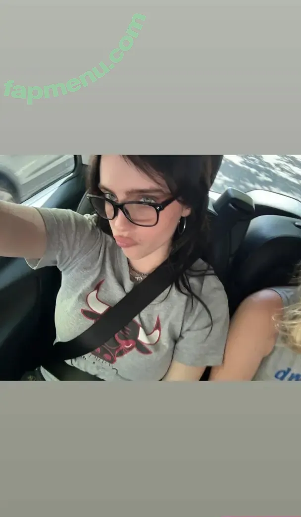 Billie Eilish nude photo #3924 (Fake / billeeilish / billieeilish)