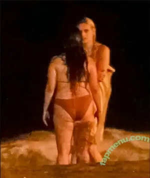 Billie Eilish / Fake / billeeilish / billieeilish nude photo #4050