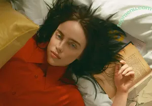 Billie Eilish / billieeilish nude photo #4321